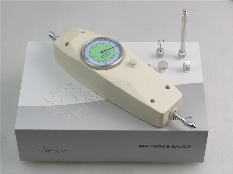 指针式测力计