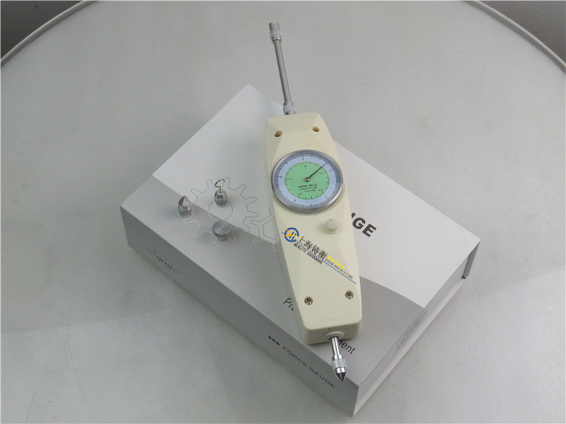 指针式测力计